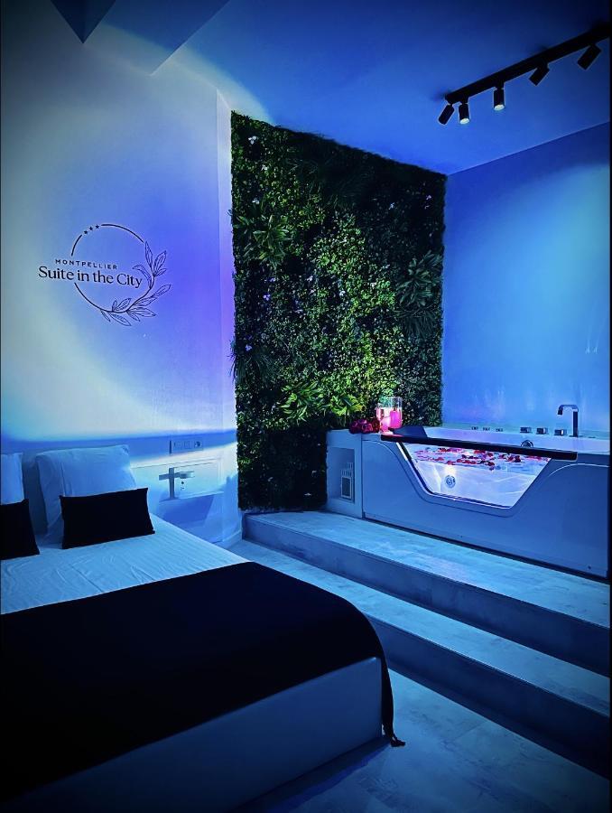In The Avec Jacuzzi Privatif - Hyper Centre