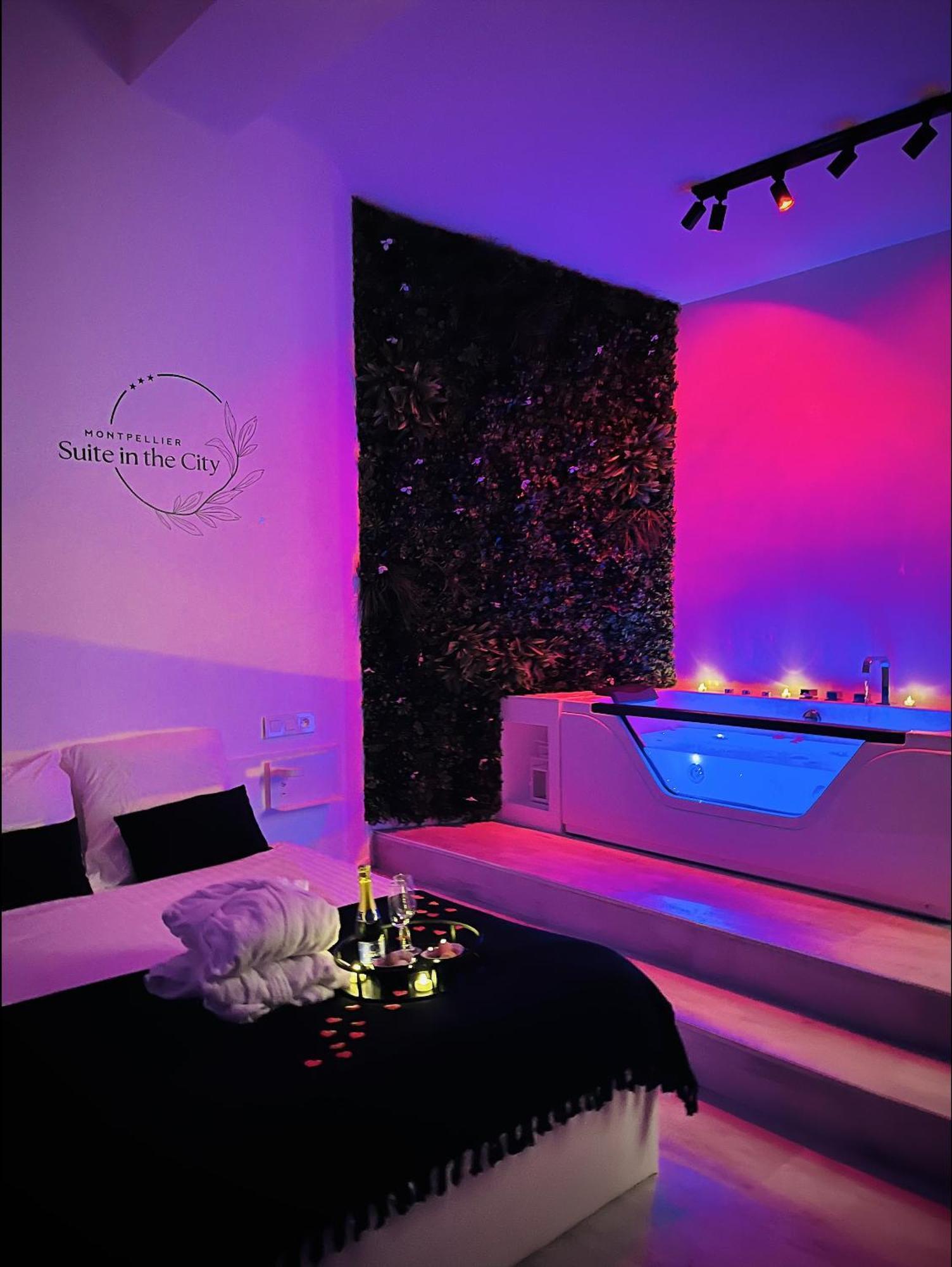 In The Avec Jacuzzi Privatif - Hyper Centre Appartamento *